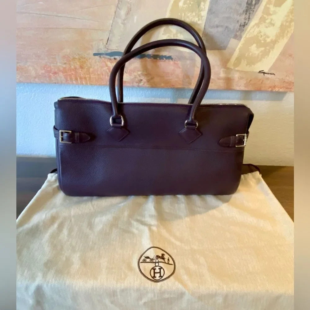 HERMES Leather Shoulder/ HandBag. - Picture 5 of 11